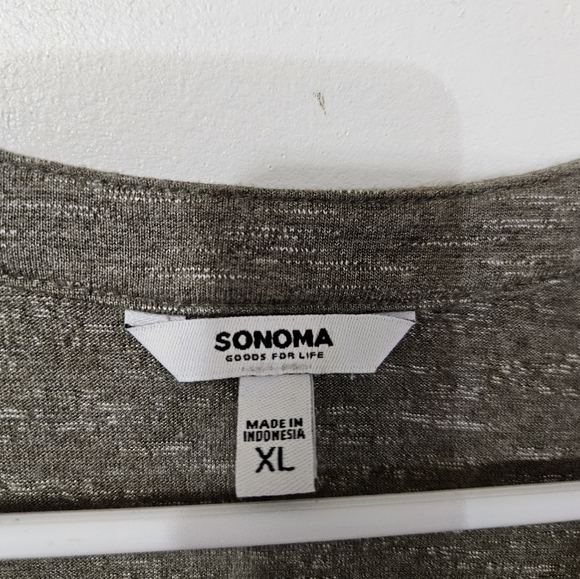 Heathered Green V Neck Double Pocket Sonoma Short Sleeve Tee! - Picture 2 of 5